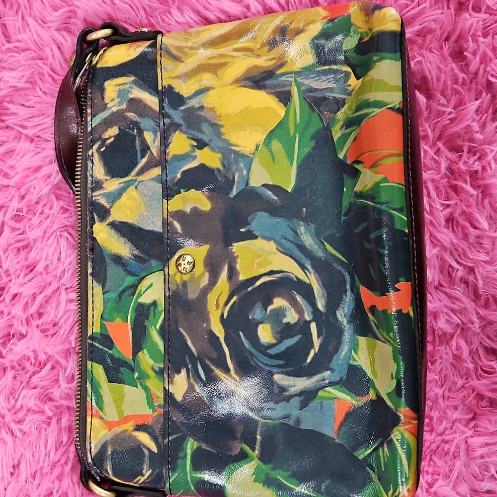 New Patricia Nash Avellino Leather Winter Bloom Print Front Pocket Crossbody - Picture 3 of 6